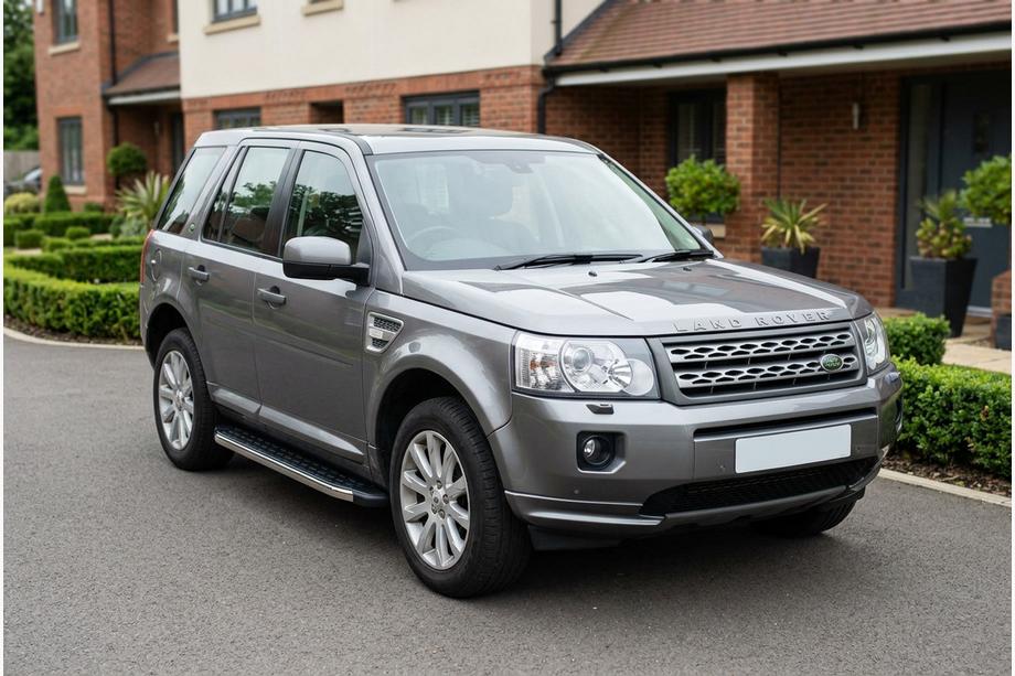 Land Rover Freelander II 2006–2014 Bočné nášľapy BlackLine (2 ks, hliník) Image