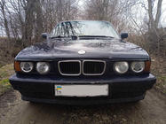 BMW 5 séria E34 1988–1995 Mračítka na svetlá (2 ks, čierne) fotografia 2