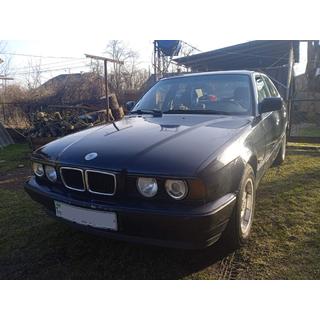 Mračítka na svetlá (2 ks, čierne) BMW 5 séria E34 1988–1995 fotografia 4