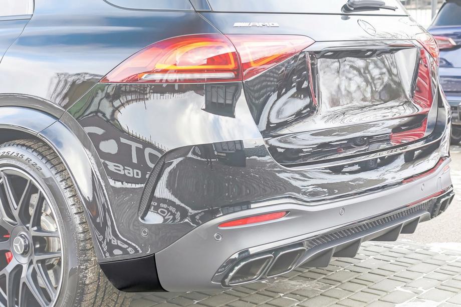 Mercedes GLE W167 2018– Koncovky difúzora (2 ks) Image