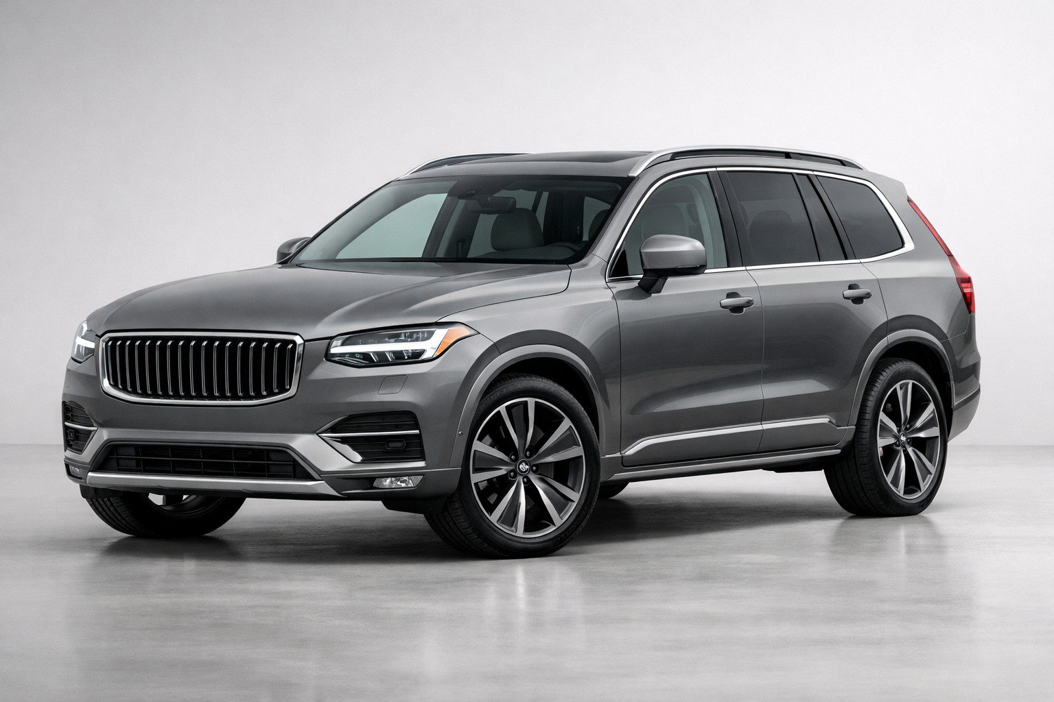 Test Volvo XC90 2. generácie 2025: veľké škandinávske SUV pre rodinu