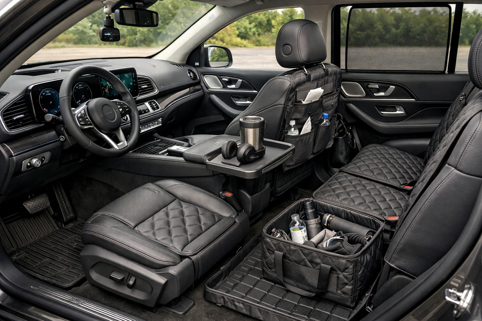 Čo namontovať na Mercedes GLS X167 pre každodenné pohodlie a čistý interiér