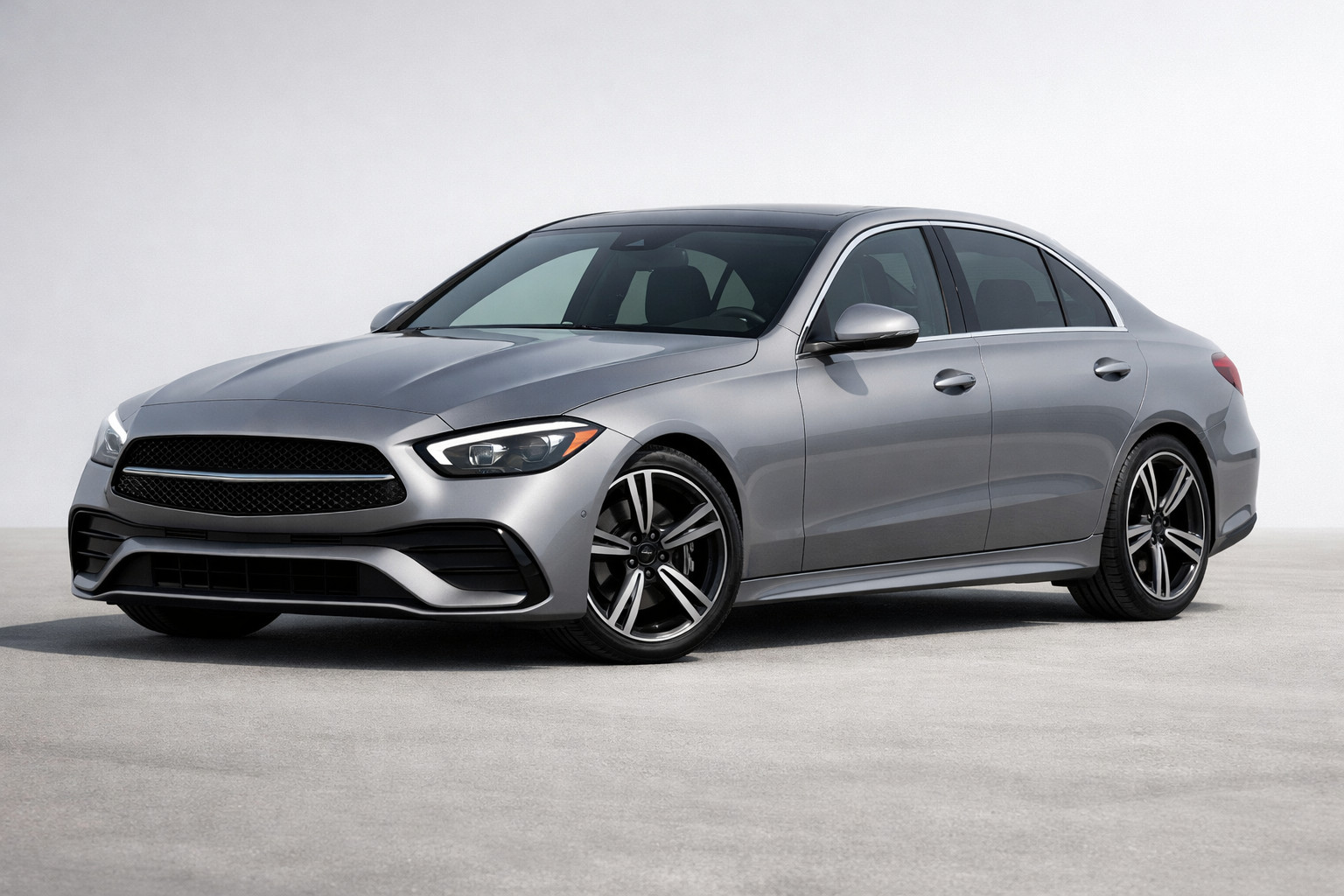 Mercedes-Benz C-Class W206: prehľad biznis sedanu piatej generácie
