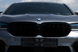 Zo štandardnej BMW G30 na M5 Competition 2021: čo sa namontovalo fotografia 27
