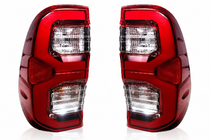 Toyota Hilux 2015– Zadné svetlá V4 (2 ks) fotografia 1