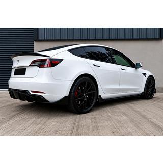 Prahové lišty Fast (pre 2021+) Tesla Model S 2012– fotografia 2
