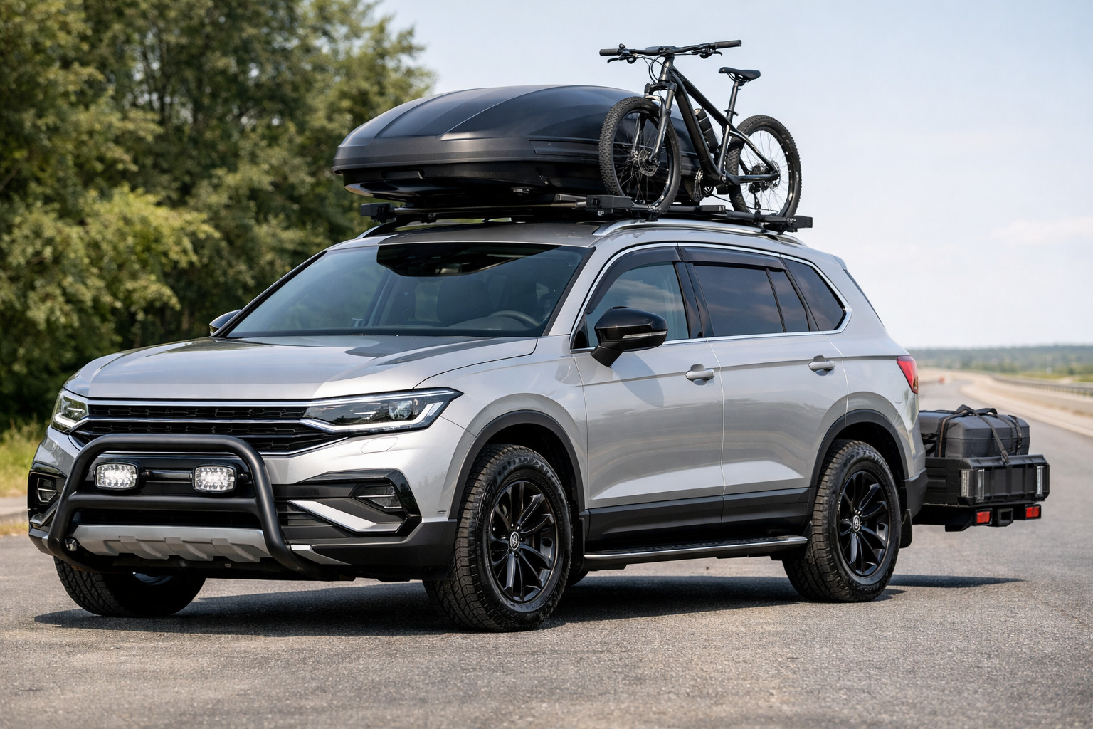 Čo namontovať na Volkswagen Tiguan tretej generácie do mesta a na diaľnicu