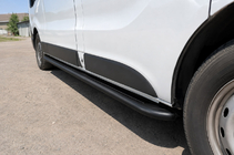 Fiat Talento 2016– Bočné nášľapy Premium (2 ks, nerez) Black 60 mm, dlhý rázvor fotografia 1