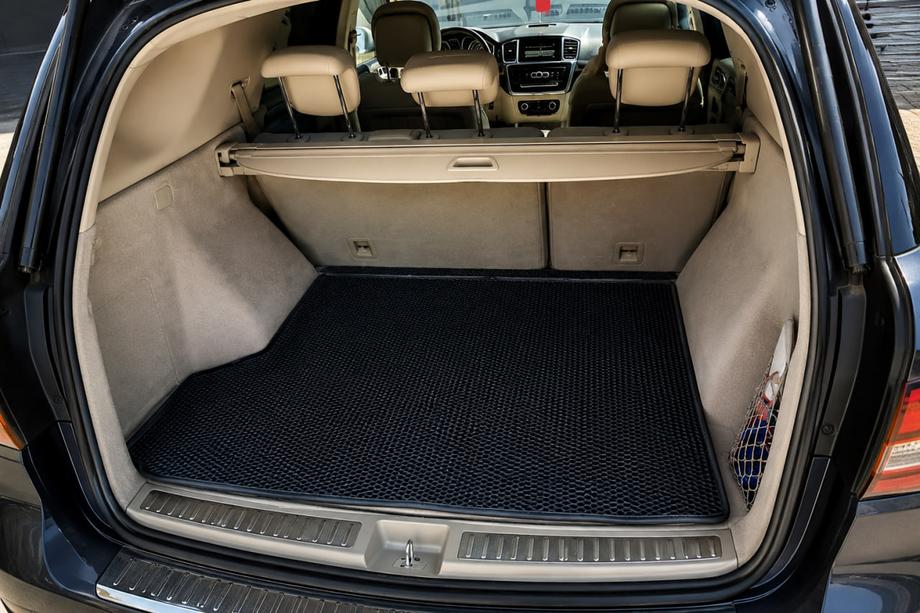 Mercedes GLE/ML class W166 2011–2018 Vanička do kufra (EVA, čierna) Image