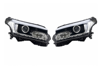 Range Rover IV L405 2013–2021 Predné svetlomety, 8-pin (2013) fotografia 1