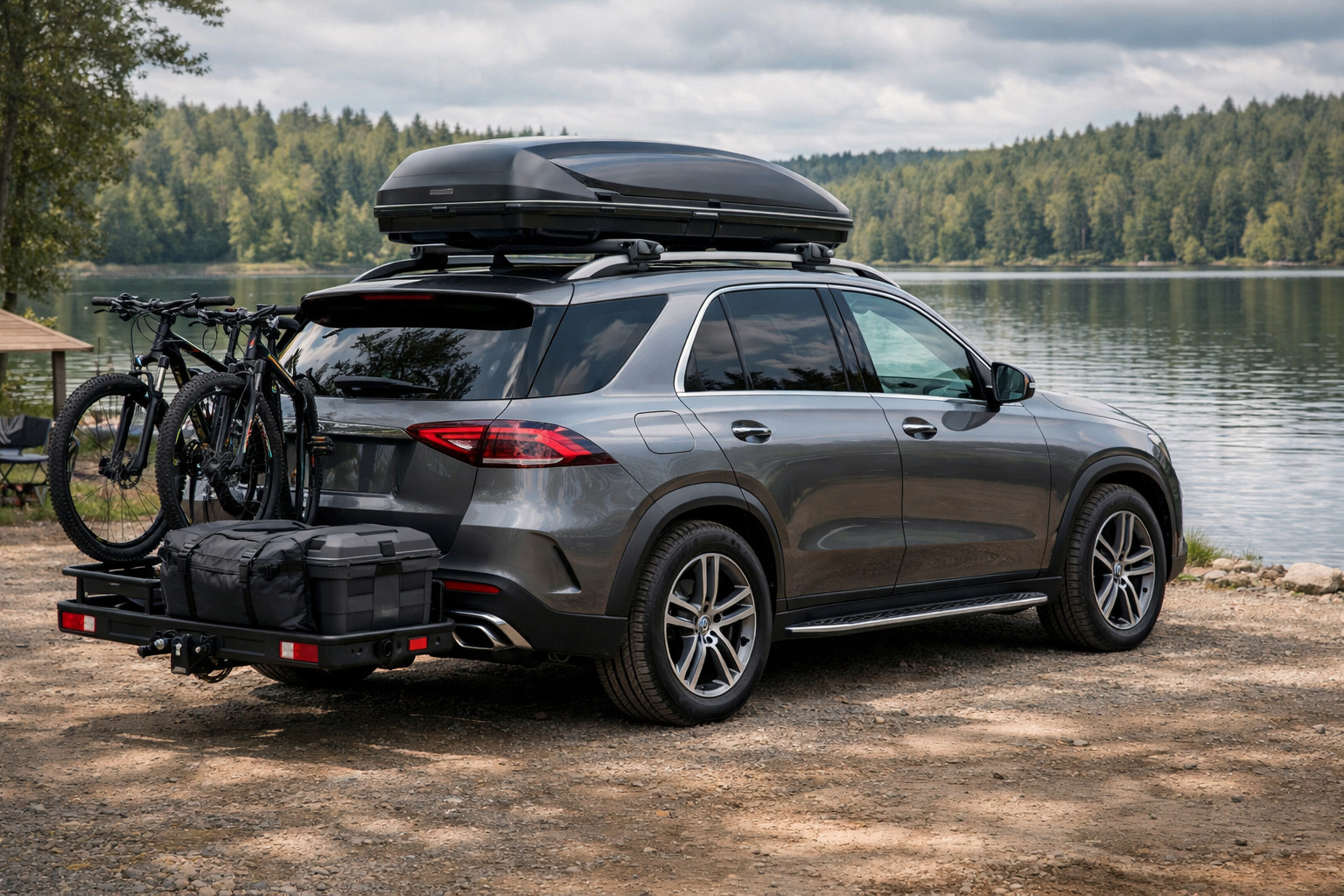 Čo dať na Mercedes GLE W167 na rodinné cesty a náklad na streche