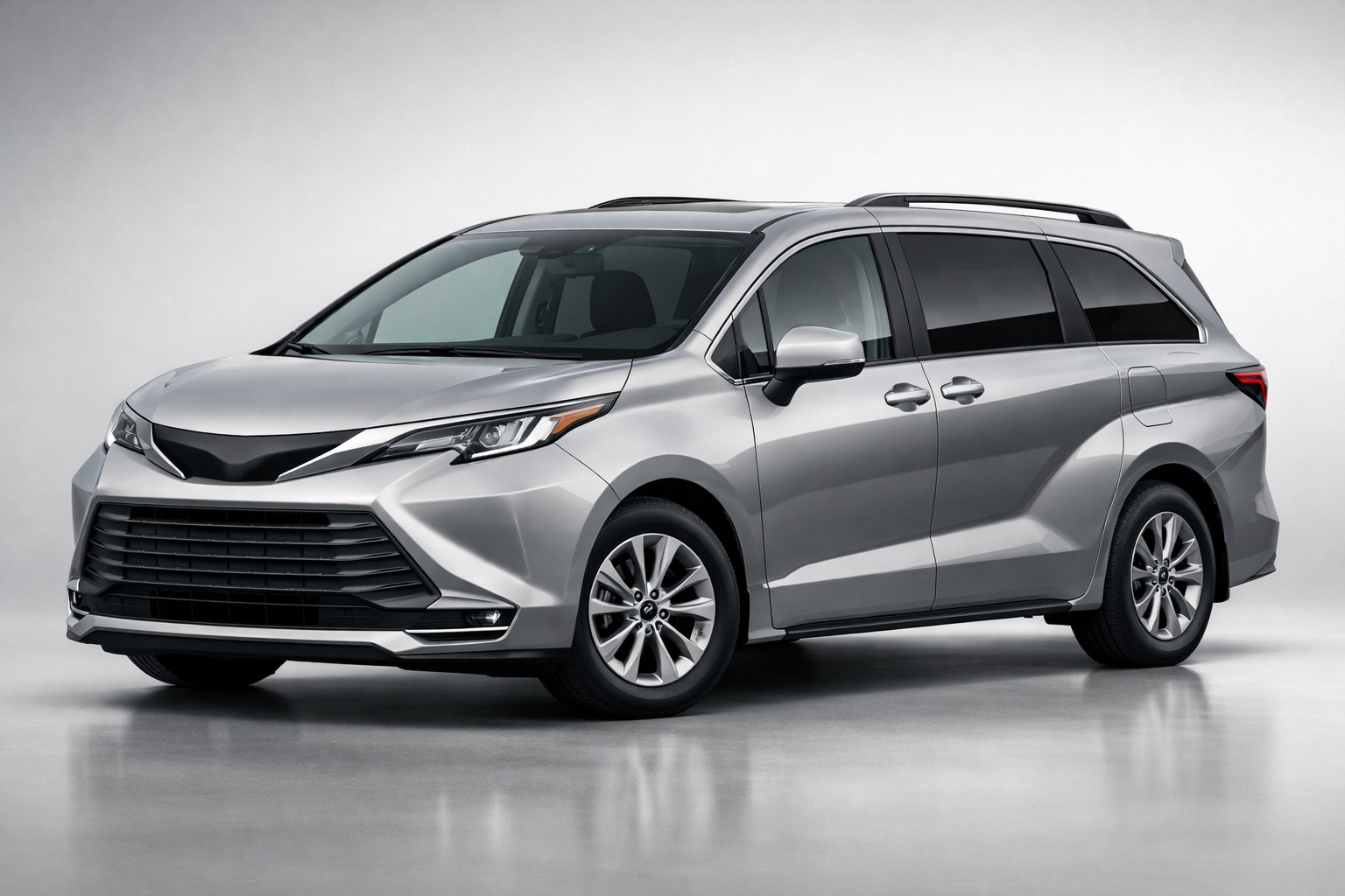 Test Toyota Sienna (4. generácia): rodinný minivan na dlhé cesty