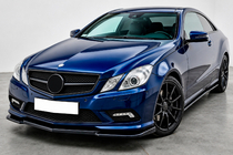 Mercedes E-trieda kupé C207 2010–2017 Predná lip lišta DPT (pre AMG Line, 2010-2012, čierny lesk) fotografia 1