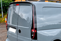 Volkswagen Caddy 2020– Spojler (2-dverový, čierny lesk) fotografia 1