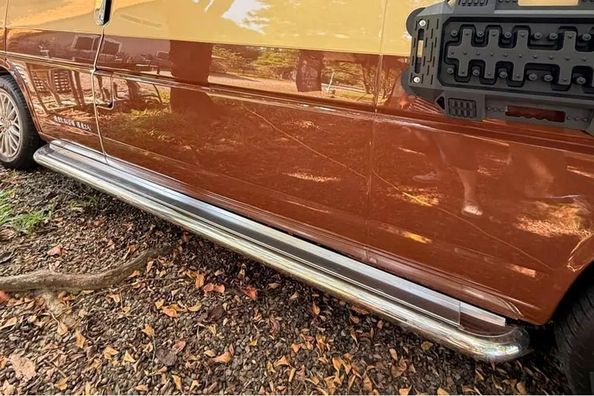 Volkswagen T4 na kemping a do terénu: montáž prednej ochrany, bočných prahov a zadných rohov Fotografia 13