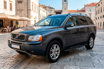 Volvo XC90 2002–2014 Bočné nášľapy Fullmond Black (2 ks, hliník) fotografia 1