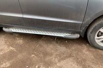 Hyundai Santa Fe 2 2006–2012 Bočné nášľapy Allmond Grey (2 ks, hliník) fotografia 5