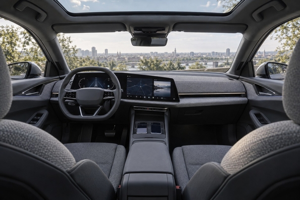 Audi A2 e-tron: v Paríži ukázali elektrický kompakt, dojazd až 646 km od 38 200 € Fotografia 1