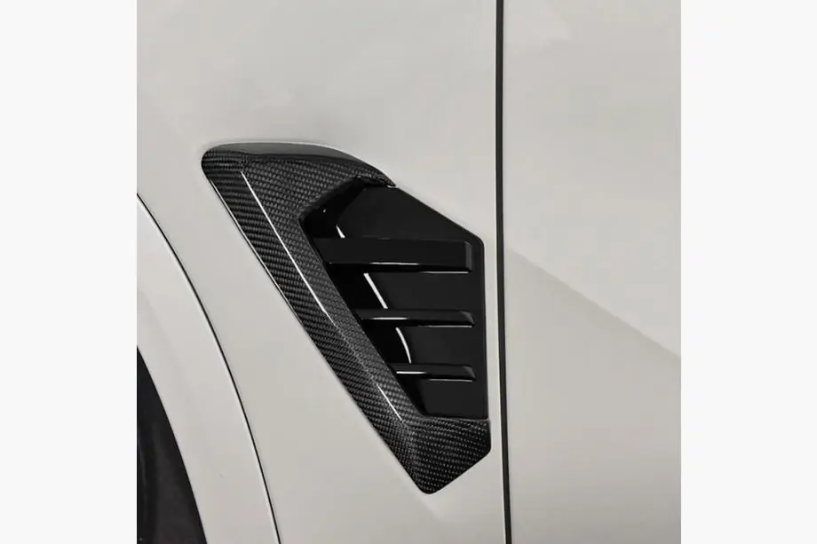 BMW X5 G05 2019–2026 Mriežky do blatníkov (karbón + ABS) Fotografia 1