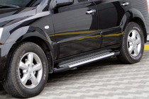 Kia Sorento I BL 2002–2009 Bočné nášľapy Allmond Grey (2 ks, hliník) fotografia 1