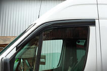 Mercedes Sprinter W906 2006–2018 Lepiace okenné deflektory (2 ks, Sunplex Sport) fotografia 7