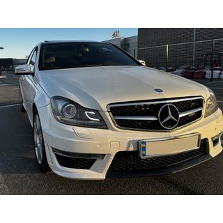 Kompletný bodykit S63 AMG fotografia 1