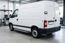 Nissan Interstar 2002–2010 Bočné nášľapy Sunrise (2 ks, hliník) fotografia 1