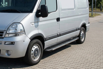 Nissan Interstar 2002–2010 Bočné nášľapy Duru (2 ks, hliník) fotografia 1