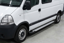 Nissan Interstar 2002–2010 Bočné nášľapy Allmond (2 ks, hliník) fotografia 1