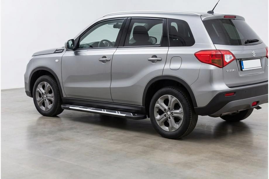 Suzuki Vitara 2015– Bočné nášľapy Sunrise (2 ks, hliník) Image