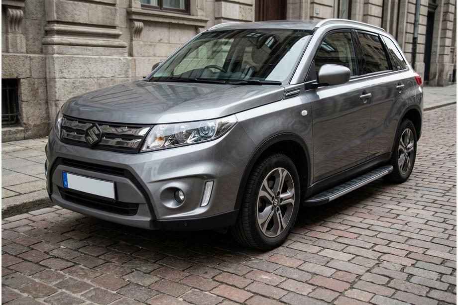Suzuki Vitara 2015– Bočné nášľapy Duru (2 ks, hliník) Image