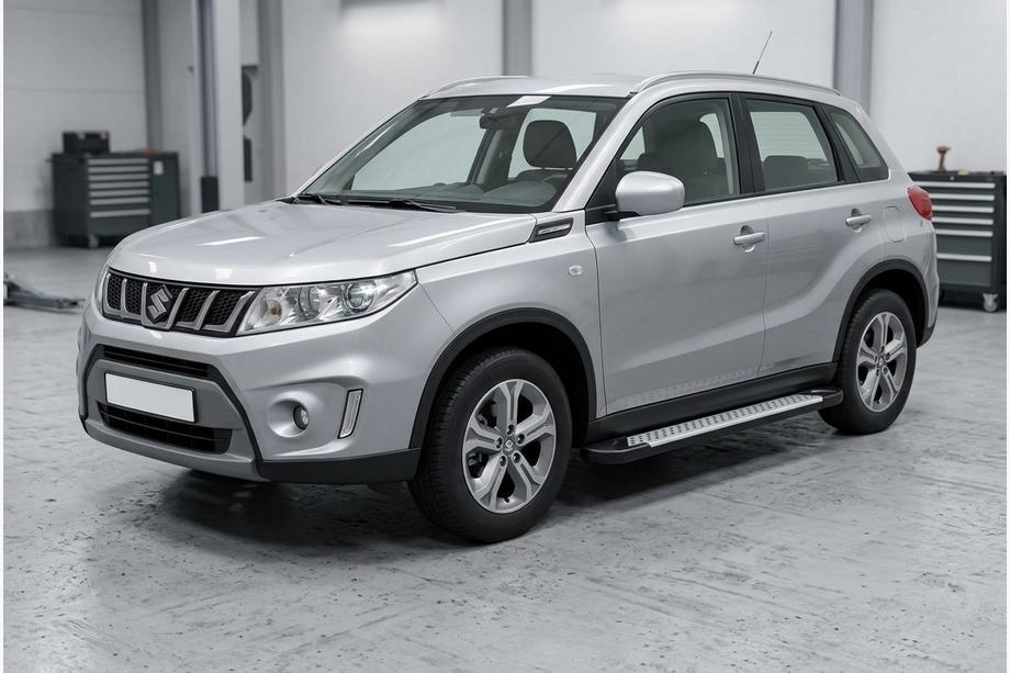 Suzuki Vitara 2015– Bočné nášľapy Allmond Grey (2 ks, hliník) Image