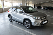 Suzuki Vitara 2015– Bočné nášľapy BlackLine (2 ks, hliník) fotografia 1