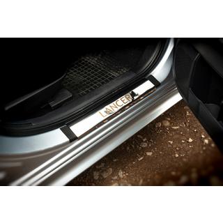 Kryty prahov z nerezu (Carmos, 4 ks) Mitsubishi Lancer X 2008– fotografia 2