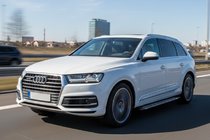 Audi Q7 2015–2026 Bočné nášľapy Rainbow (2 ks, hliník) fotografia 1