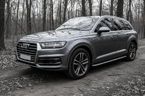 Audi Q7 2015–2026 Bočné prahy Maydos V2 (2 ks, hliník / nehrdzavejúca oceľ) fotografia 1