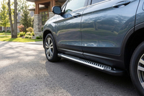 Honda Pilot 2015–2022 Bočné prahy Line (2 ks, hliník) fotografia 1