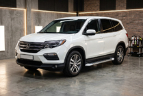 Honda Pilot 2015–2022 Bočné nášľapy Allmond White (2 ks, hliník) fotografia 1