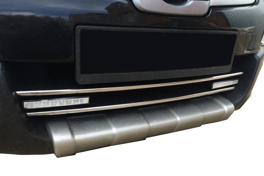 Nissan Qashqai 2007–2010 Lišty na spodnú mriežku (2 ks, nerez) Image
