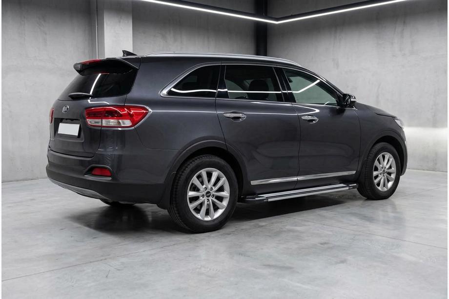 Kia Sorento III UM 2014–2020 Bočné nášľapy Rainbow (2 ks, hliník) Image