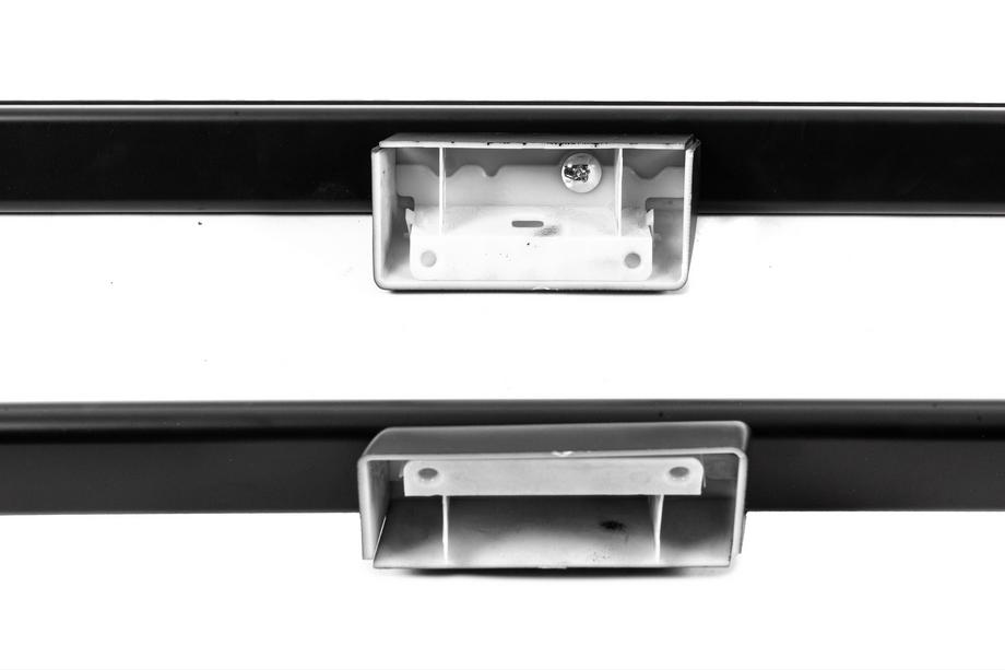 Toyota Land Cruiser 200 2007–2021 Strešné pozdĺžne nosiče – originálny dizajn Premium Black (hliník) Fotografia 10