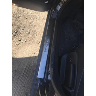 Nerezové kryty prahov OmsaLine (4 ks) Renault Megane III 2009–2016 fotografia 3