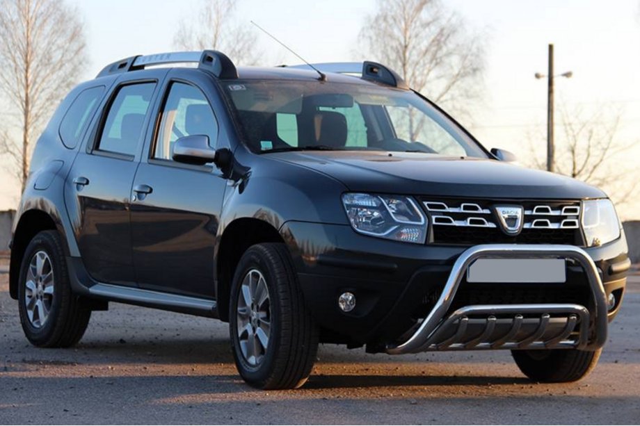 Renault Duster 2008–2017 Predný ochranný rám WT002 (nerez) Fotografia 2