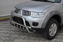 Mitsubishi L200 2006–2015 Predný ochranný rám WT003 (nerez) fotografia 3