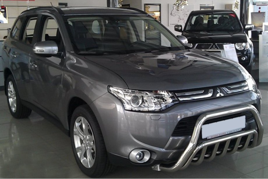 Mitsubishi Outlander 2012–2021 Predný ochranný rám WT002 (nerez) Image
