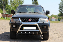 Mitsubishi Pajero Sport 1996–2007 Predný ochranný rám WT003 (nerez) fotografia 4