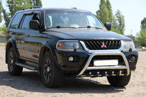 Mitsubishi Pajero Sport 1996–2007 Predný ochranný rám WT003 (nerez) fotografia 3