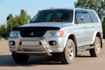 Mitsubishi Pajero Sport 1996–2007 Predný ochranný rám WT022 (nerez) fotografia 1