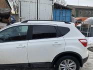 Nissan Qashqai 2007–2010 Strešné lyžiny Skyport Black fotografia 3