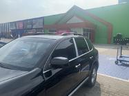 Volkswagen Touareg 2002–2010 Strešné lyžiny Skyport (matná čierna) fotografia 5